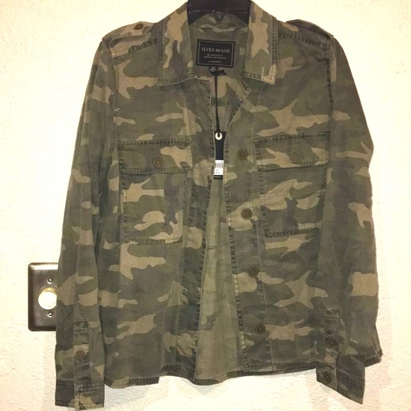 Lucky 🍀 Brand Camo Jacket - Picture 3 of 4